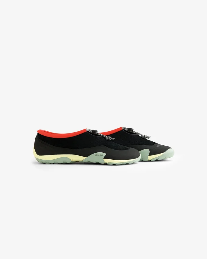 ALD / New Balance MT10T Sport Shoe