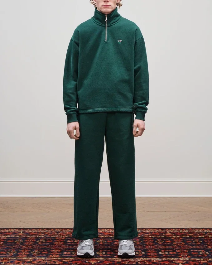 Crest Sweatpants