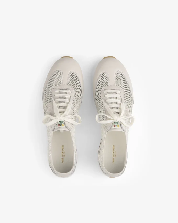 Low Profile Mesh Trainer