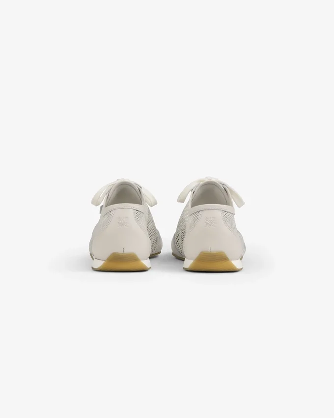 Low Profile Mesh Trainer